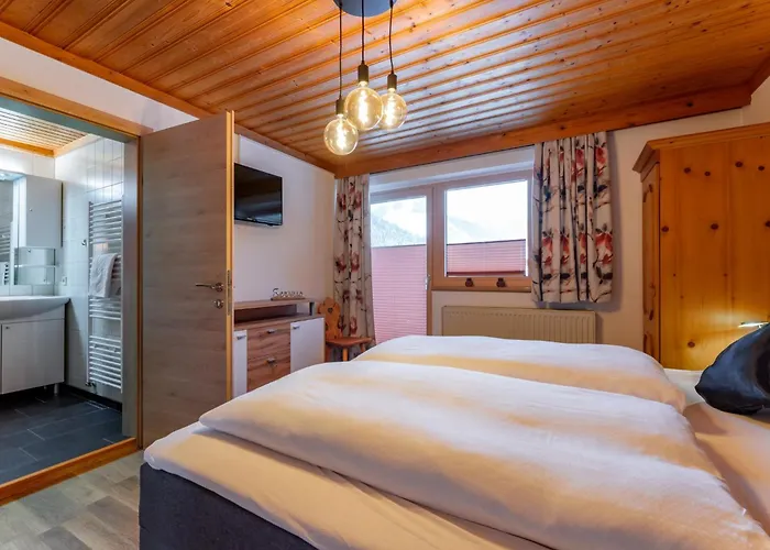 Residenz Am Erzbach 3 *