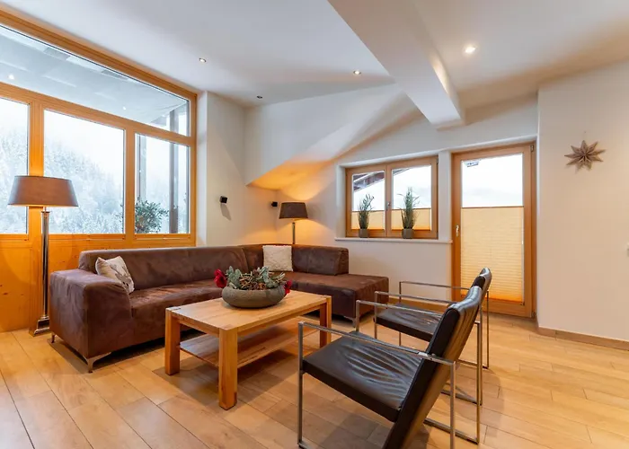 Residenz Am Erzbach 3 *